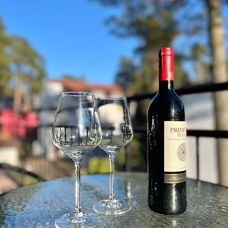 U Borsukow Rum i privatbostad Pobierowo